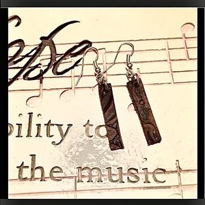 TOOLED LEATHER BAR EARRINGS SMALL SIZE NEW